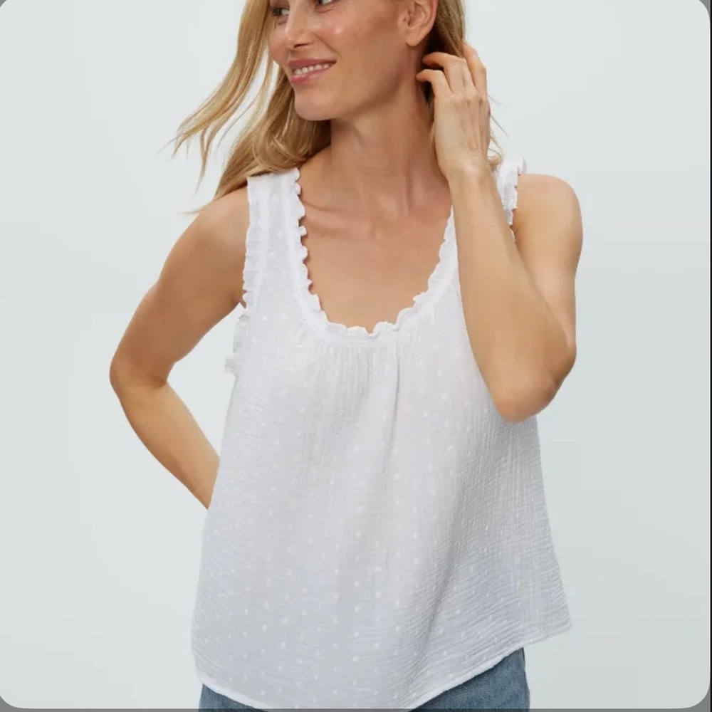 Michael Stars Devon Scoop Neck Tank NWT - XS (can fit up to medium)